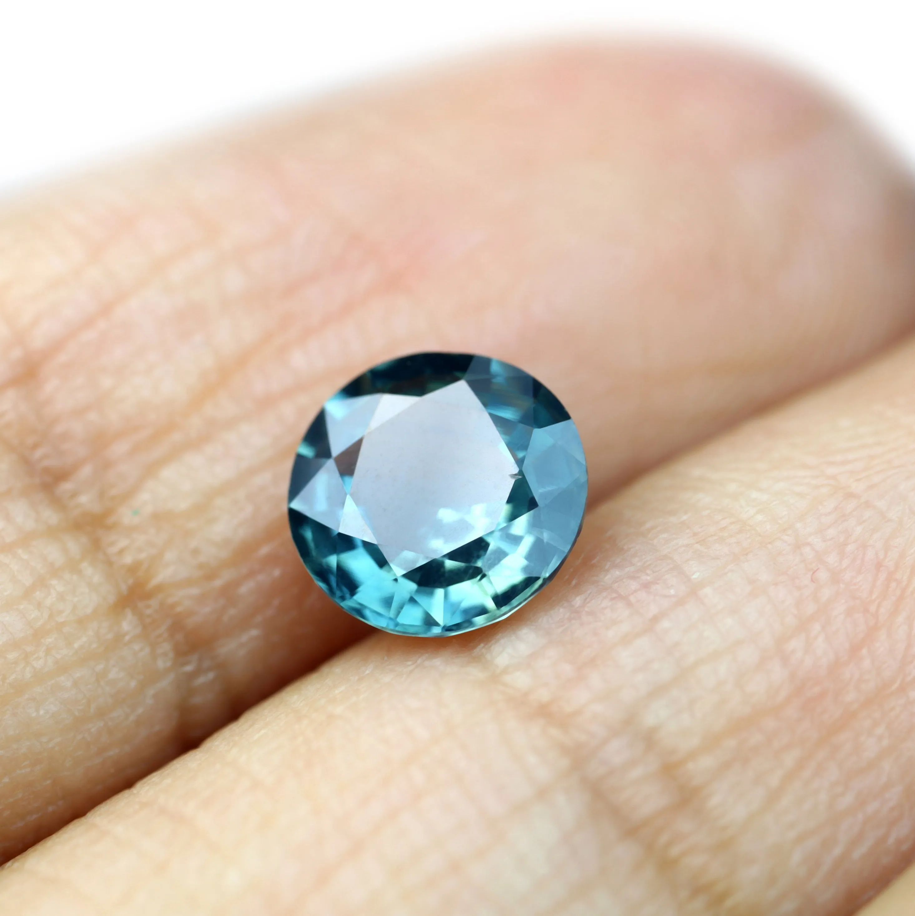 0.97ct Certified Natural Teal Sapphire