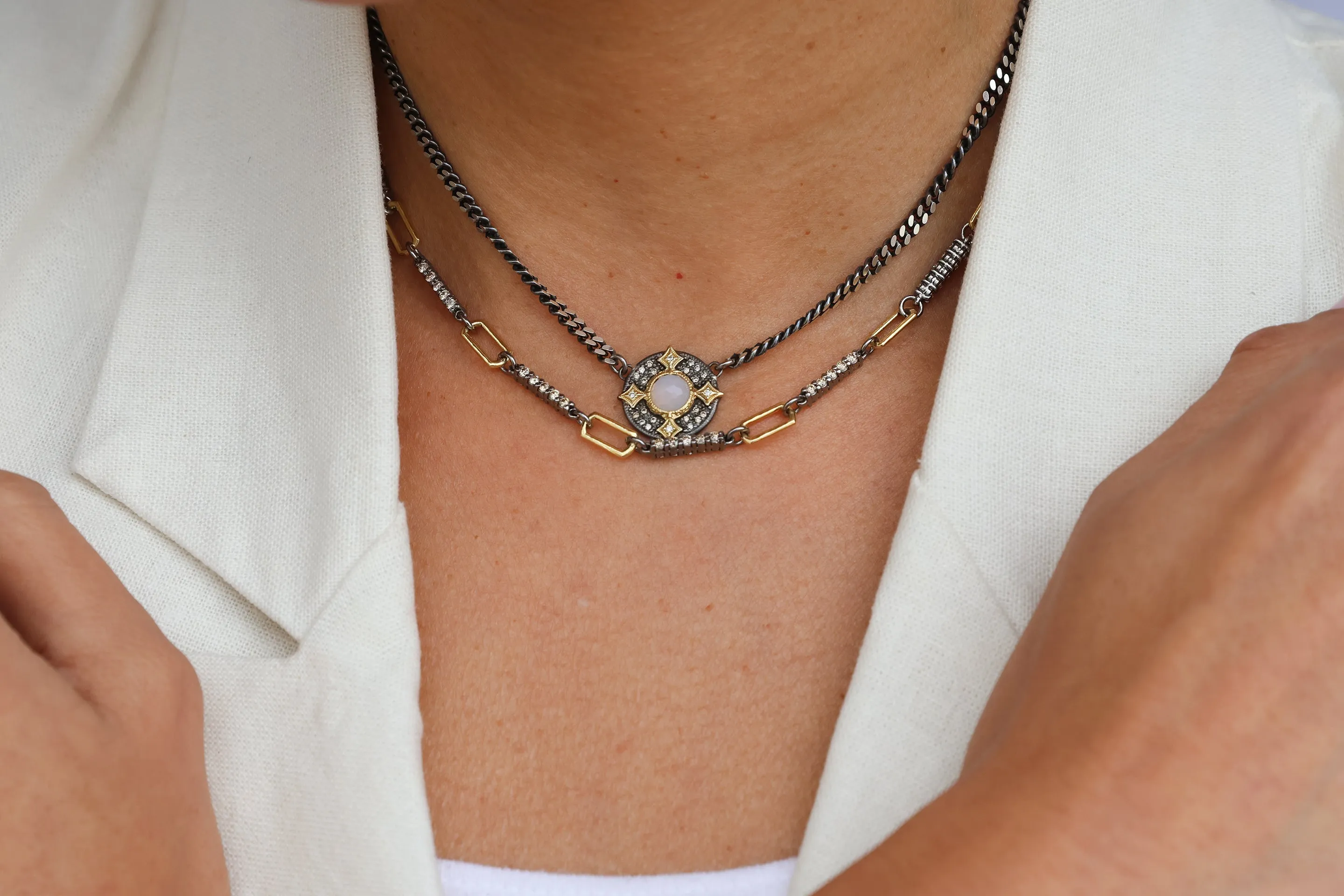 16.5" TURKISH CHALCEDONY CRIVELLI NECKLACE