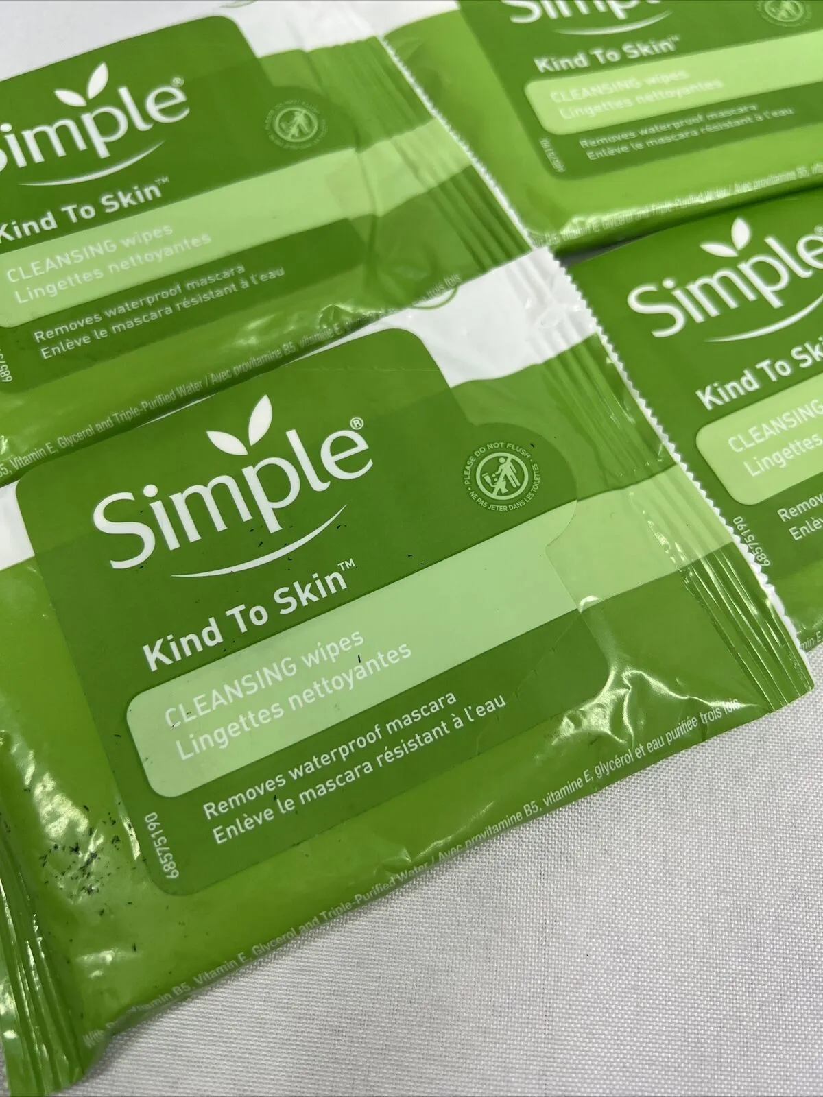 (4)  Simple Kind ToSkin Cleansing Facial Wipes Makeup Remover - 7 wipes
