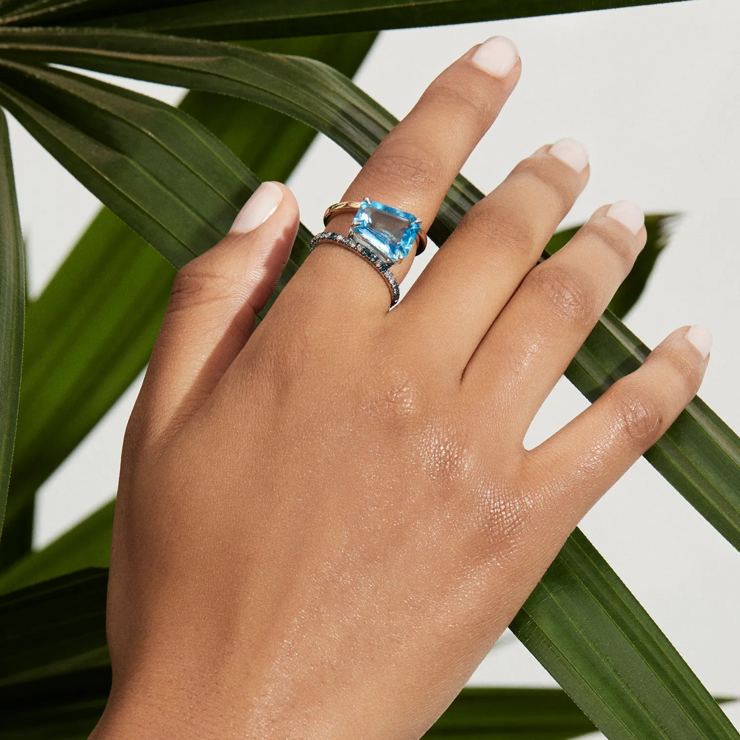 Blue Topaz PERA Ring