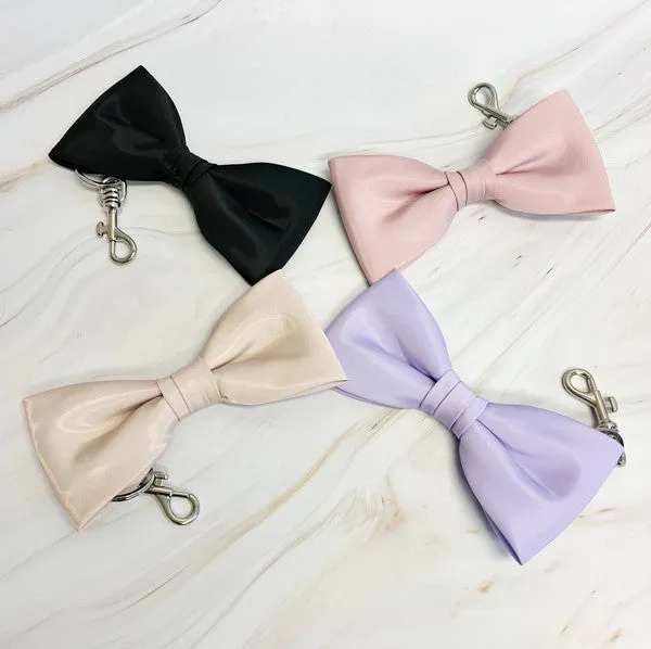 Bow Key Chain – Classic Charm, Everyday Elegance