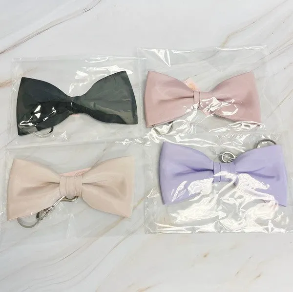 Bow Key Chain – Classic Charm, Everyday Elegance