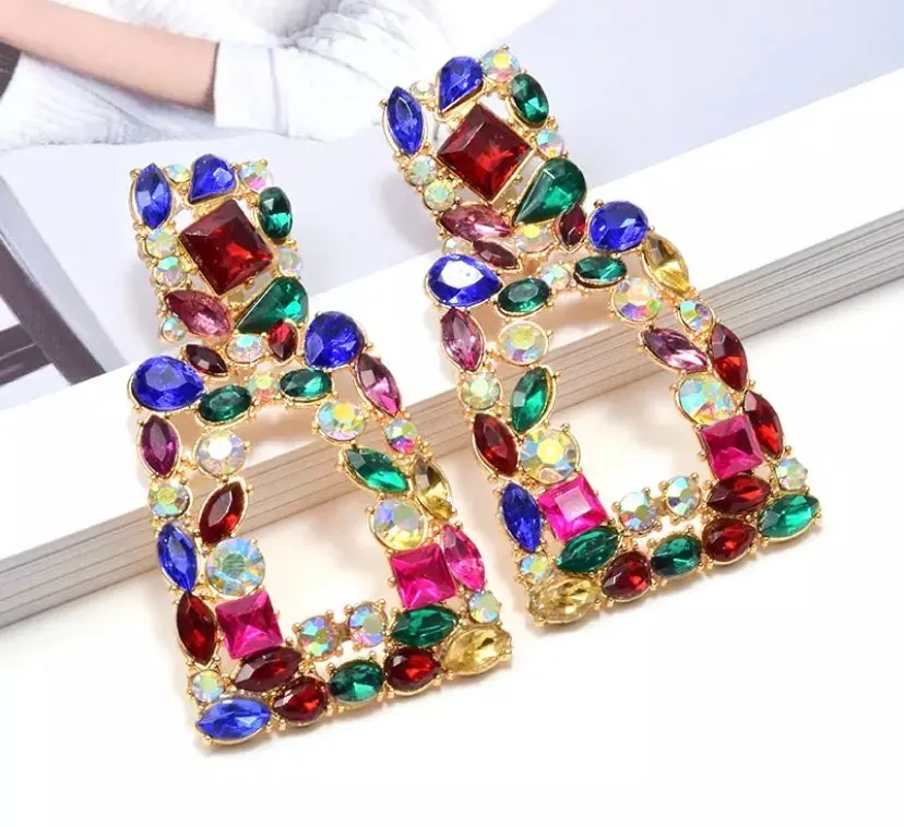 CHELSEA STATEMENT EARRINGS