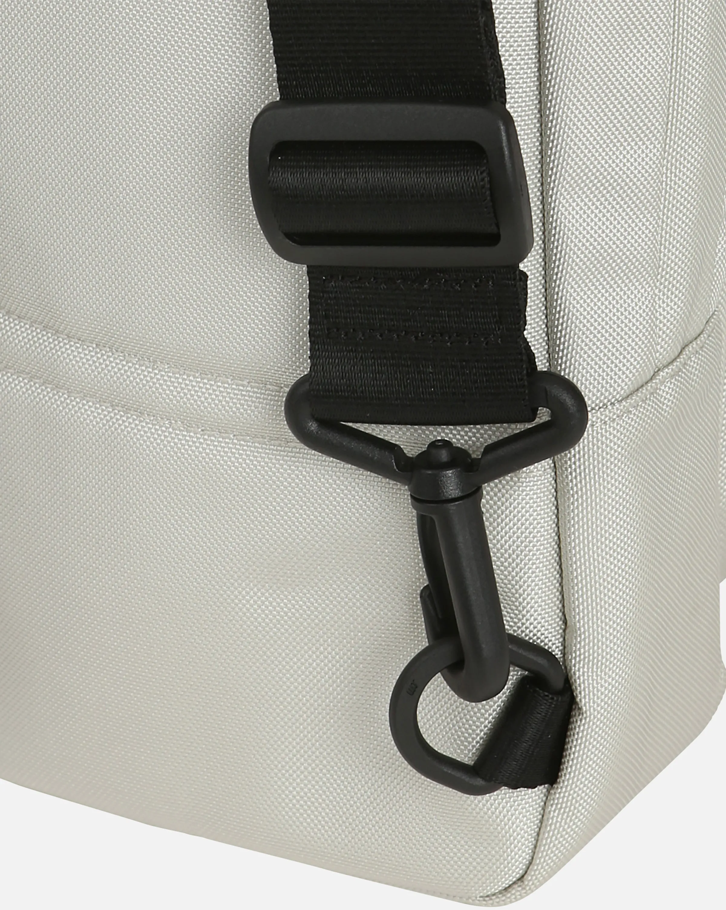 Icon Quantum Sling Bag