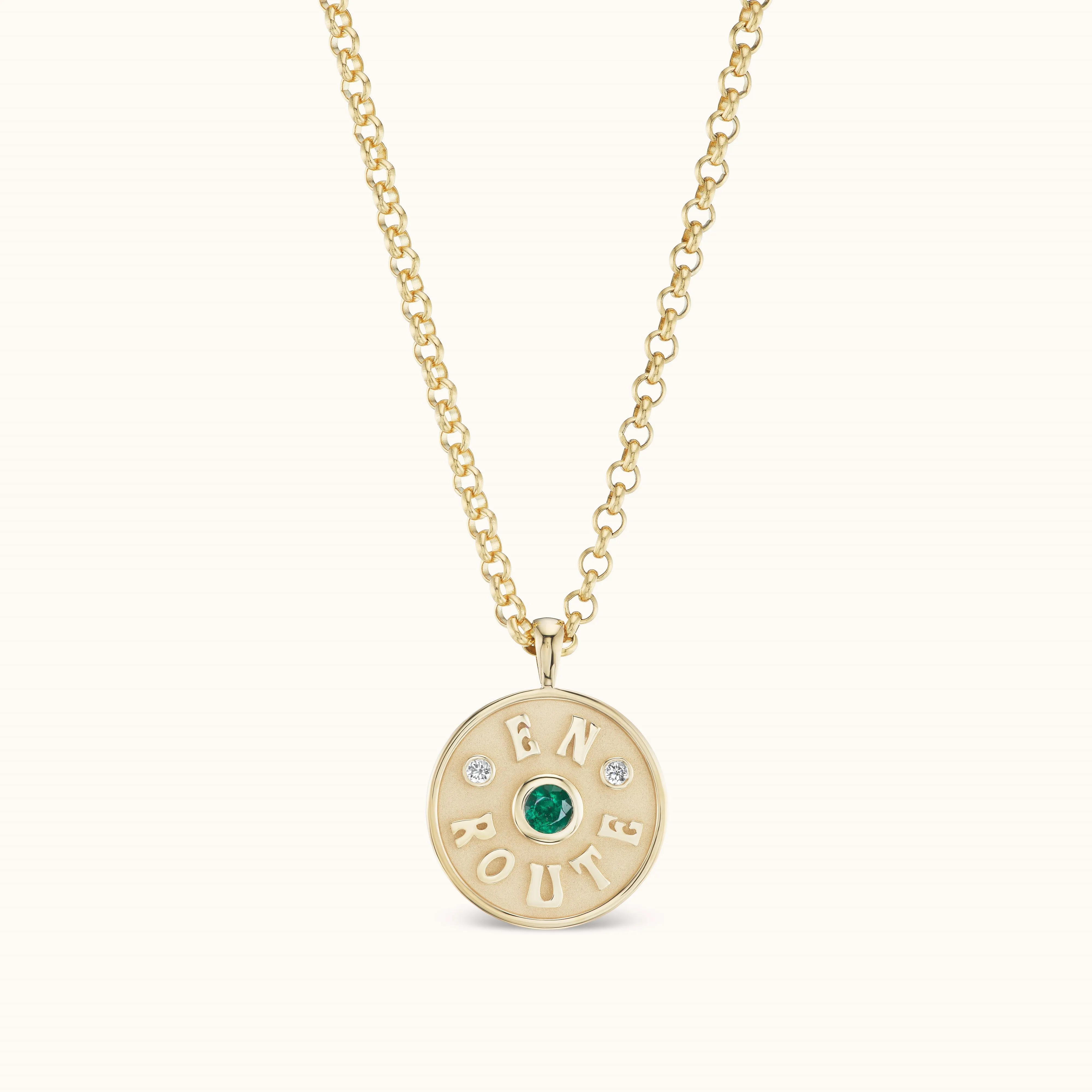 Medium En Route Charm