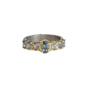 OVAL BLUE SPINEL STATEMENT RING