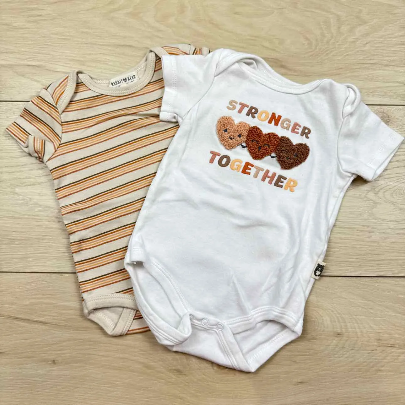Rabbit   Bear ONESIE basic