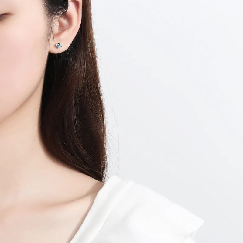 Round Cut Moissanite Diamond Simple Classic Stud Earrings