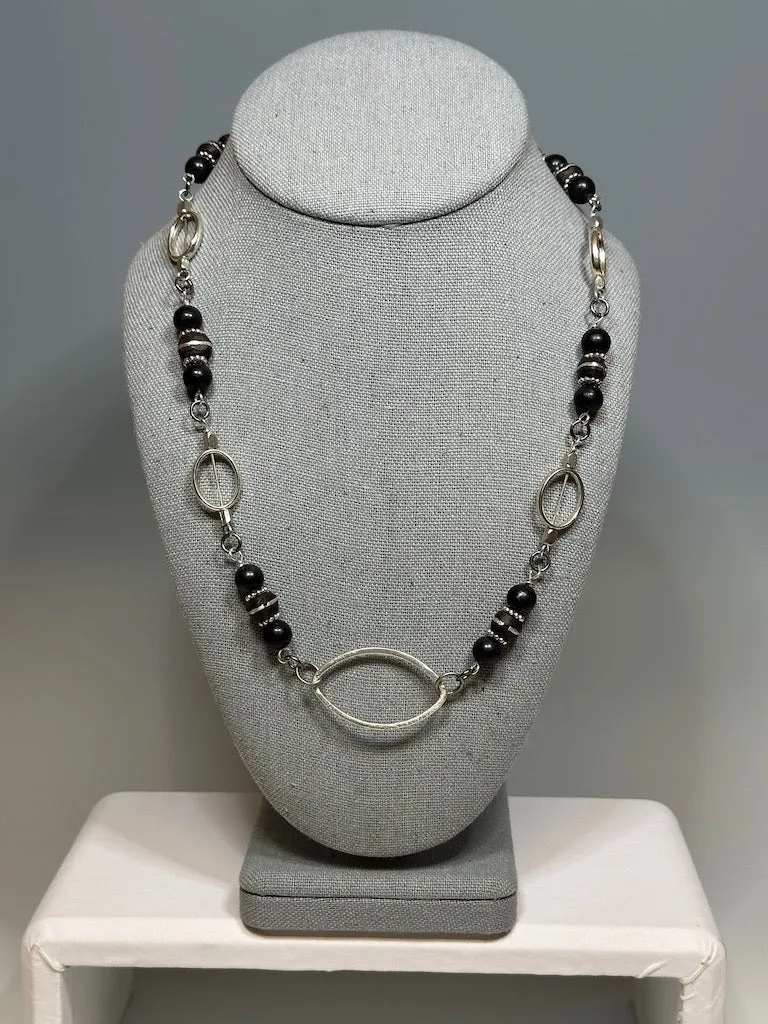 SHUNGITE AND WOOD NECKLACE AND EYE GLASS HOLDER NECKLACE LCN576