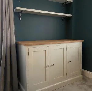 Simple Shaker Oak Sideboard
