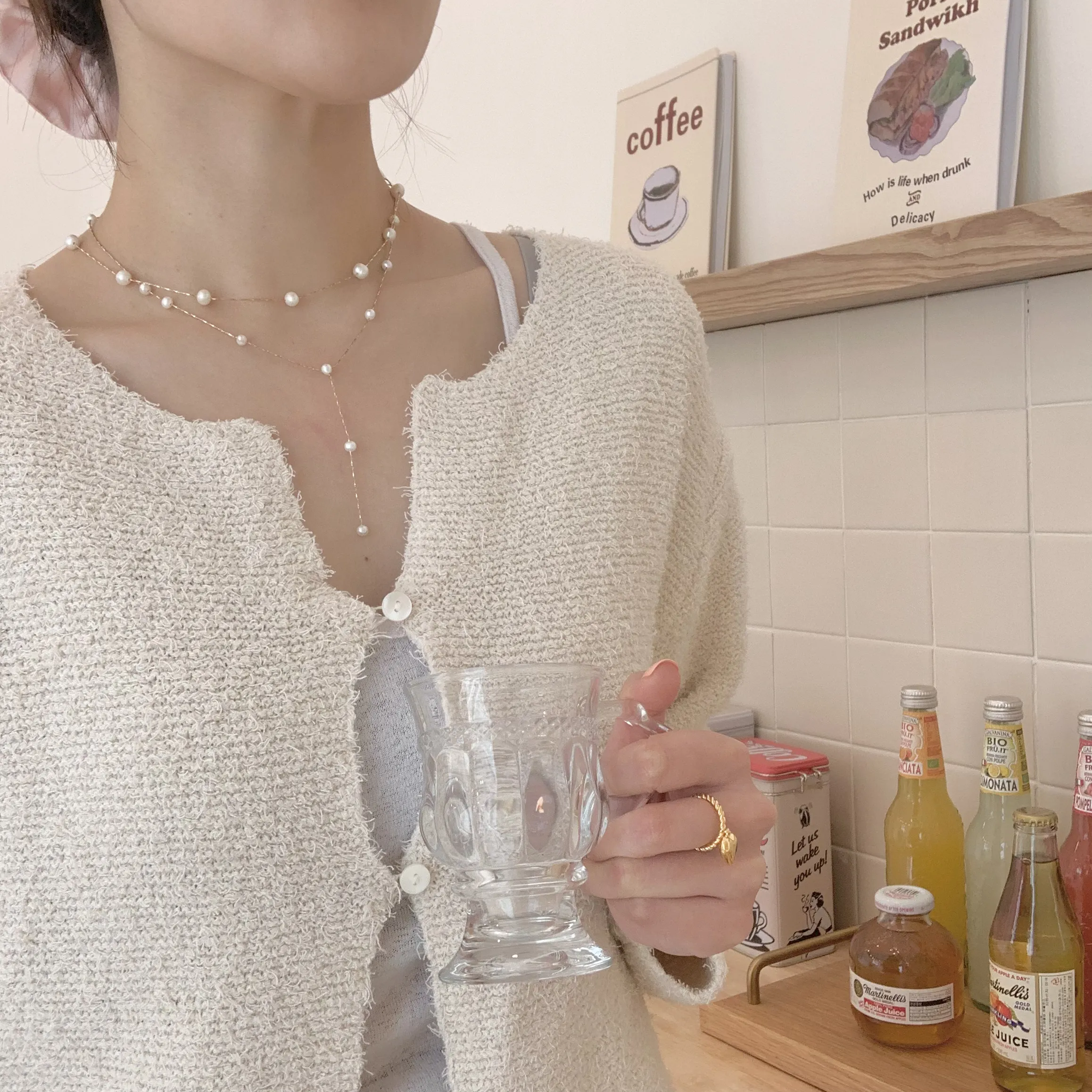 Simple Tiered Freshwater Cultured Pearls Choker Necklace