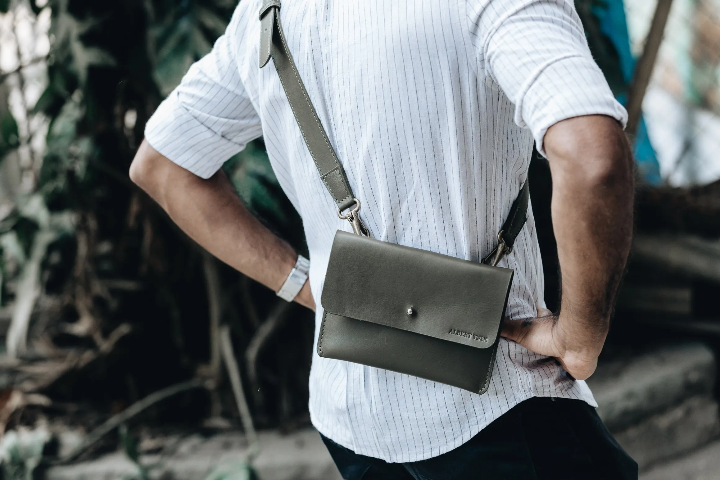 The Flip-Top Sling