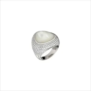 Triadra 18K Gold & Mother of Pearl Ring with Diamonds
