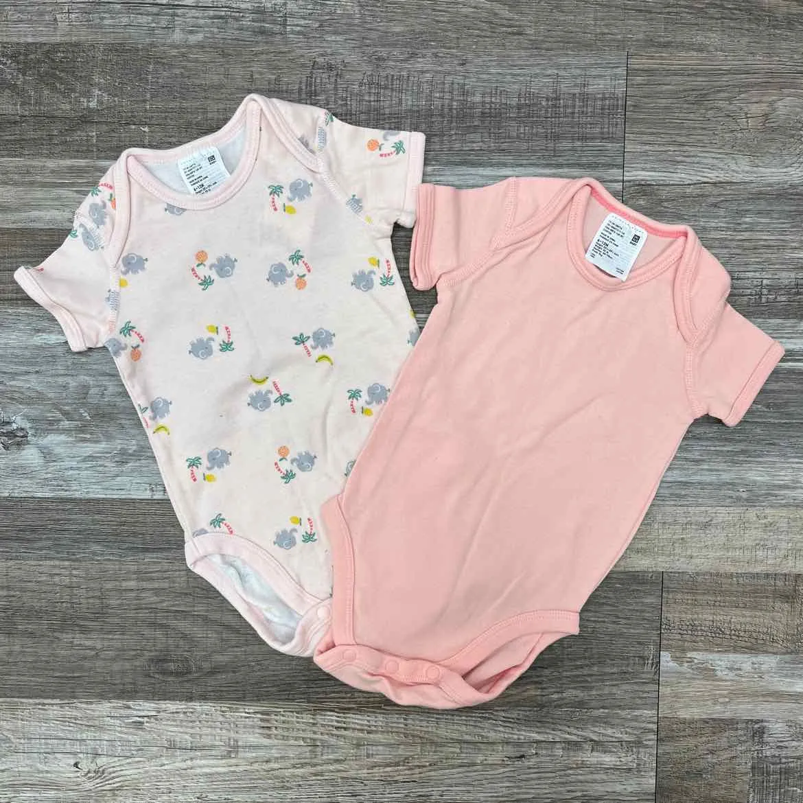 Uniqlo ONESIE basic
